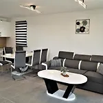 Aria Deluxe Mobile Homes With Terme Catez Tickets *