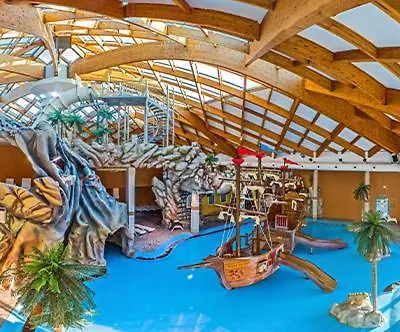 בית נופש Aria Deluxe Mobile Homes With Terme Catez Tickets *