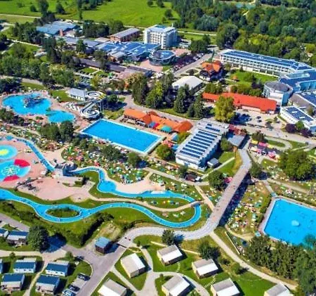 Aria Deluxe Mobile Homes With Terme Catez Tickets קטז אוב סבי