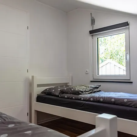 Aria Deluxe Mobile Homes With Terme Catez Tickets