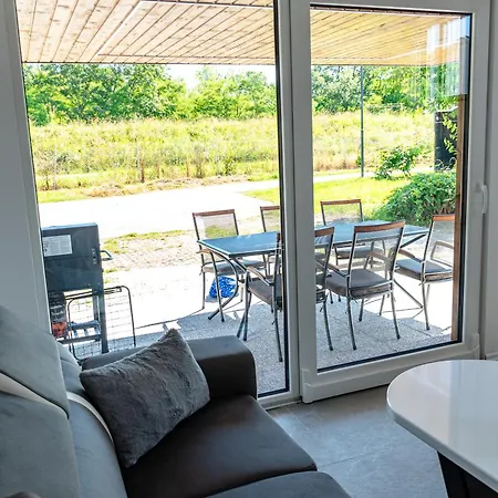 Aria Deluxe Mobile Homes With Terme Catez Tickets Vikendica Catez ob Savi