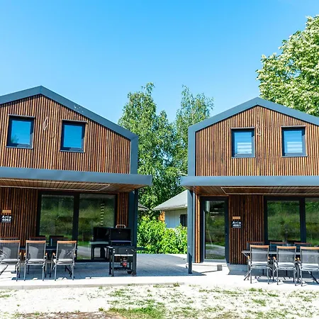 Aria Deluxe Mobile Homes With Terme Catez Tickets בית נופש