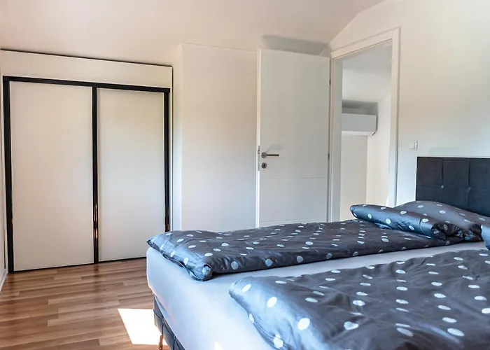 Aria Deluxe Mobile Homes With Terme Catez Tickets * كاتيز أوب سافي