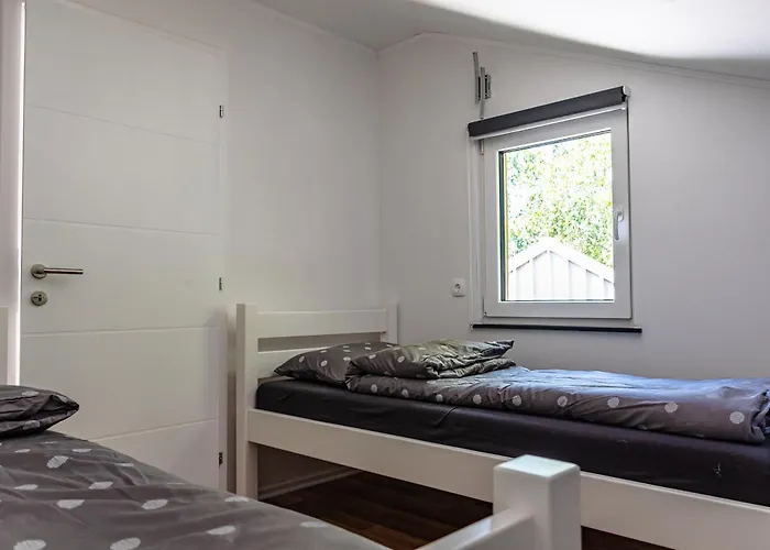 Aria Deluxe Mobile Homes With Terme Catez Tickets