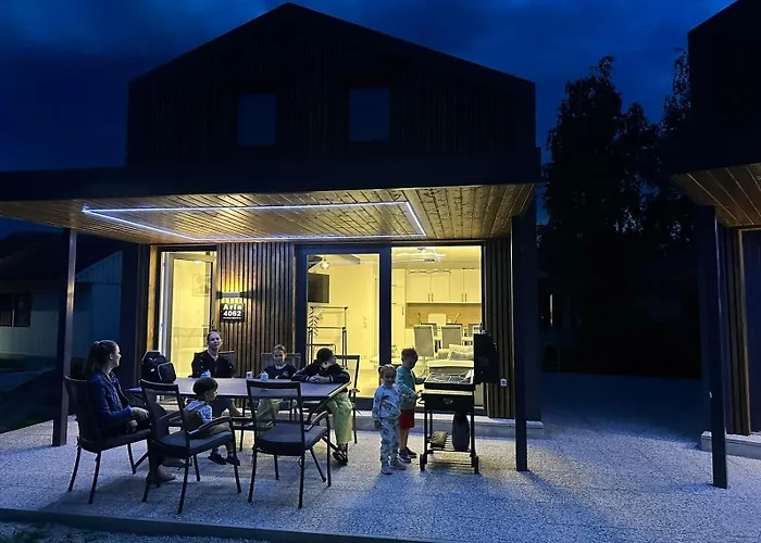 Aria Deluxe Mobile Homes With Terme Catez Tickets بيت للعطل *